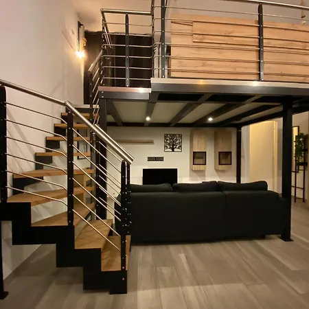 Avantgard Loft Maggiore Apartment *